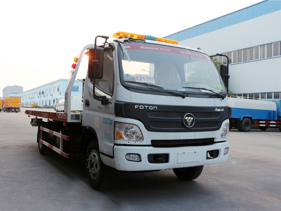 福田歐馬可一拖二清障車